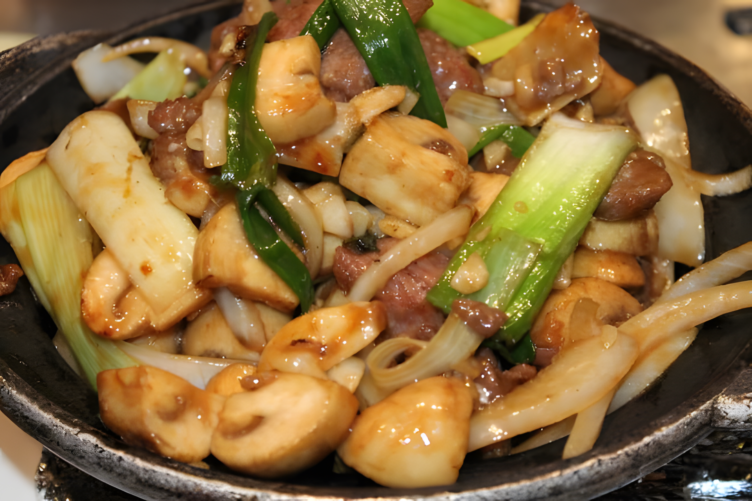 蘑菇炒牛肉